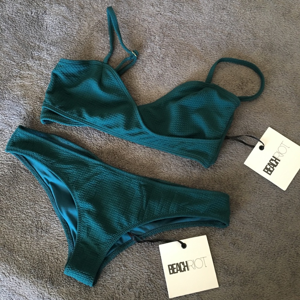 Beach Riot Jade Bikini M NWT